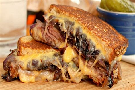 Grilled Cheese And Roast Beef Sandwiches A Hearty