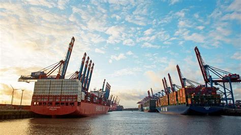 Hamburger Hafen Containerterminal In Hamburg Als Kritische Infrastruktur Registriert Zeit Online