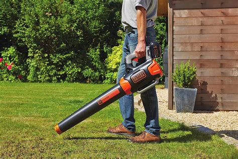 Blower not reasonable for areas with tall grass or swampy zones. Best Cordless Leaf Blower in Australia to Buy 2020
