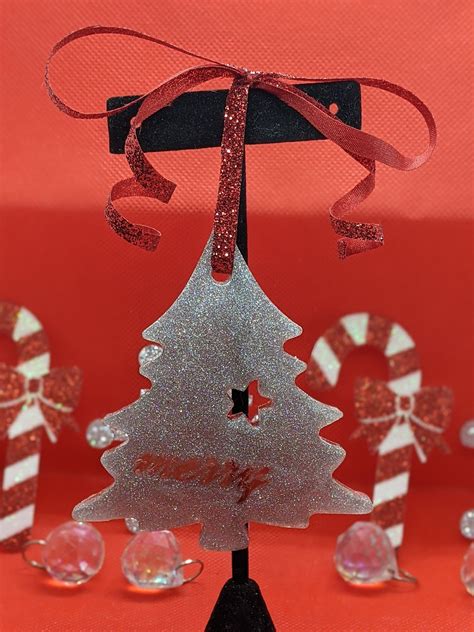 20 Christmas Tree Shaped Ornaments