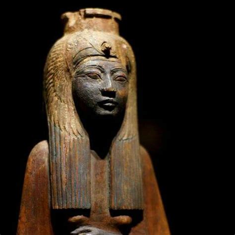 Queen Ahmose Nefertari From The Dynasty Xvlll Égypte