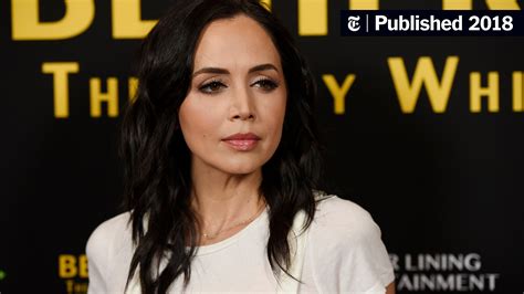 eliza dushku says stuntman assaulted her when she was 12 the new york times