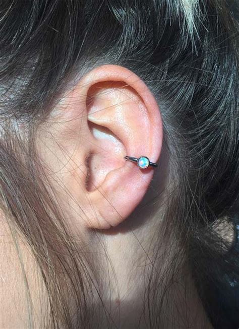 Piercing orecchio: origini, tendenze e orecchini da indossare (foto)