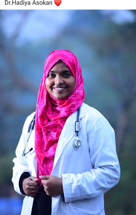 Kerala Girl Hadiya Becomes Dr Hadiya Asokan