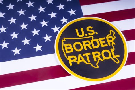 Ariz Students Face Charges After Heckling Border Patrol Agents