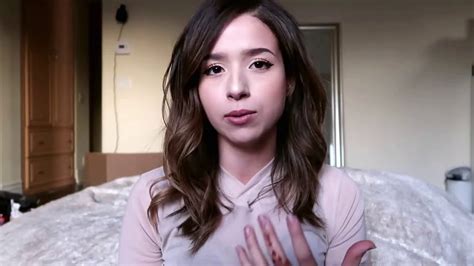 pokimane without her makeup be like youtube