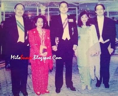 Datin seri hajah rosmah binti mansor (10 aralık 1951 doğumlu), ikinci eşi eski malezya başbakanı , najib razak. Masa Muda | GosippMosipp