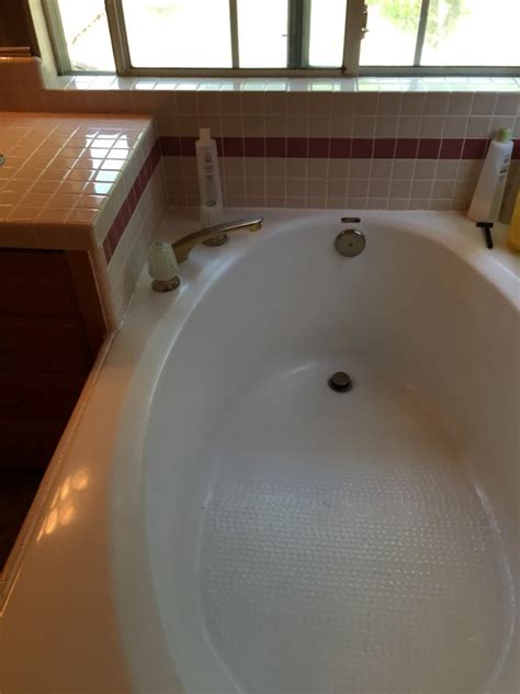 If you have just a few basic home improvement skills and the will to do it, this project only takes about 30 minutes of your time. Pin by Myra Hopper on For the Home | Whirlpool tub, Faucet ...