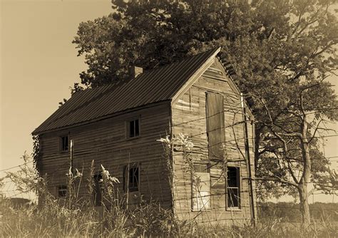 The Old Home Place Photograph By Deb Henman Fine Art America