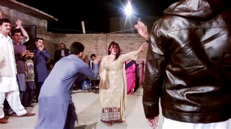 Beautiful Girl Pashto Dance Youtube
