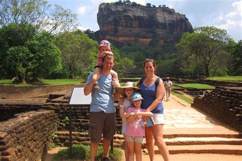 Top 10 Sri Lanka Tour Itineraries And Holiday Packages