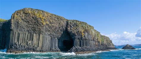 Mybestplace Fingal Cave The Striking Basaltic Columns Of Scotland