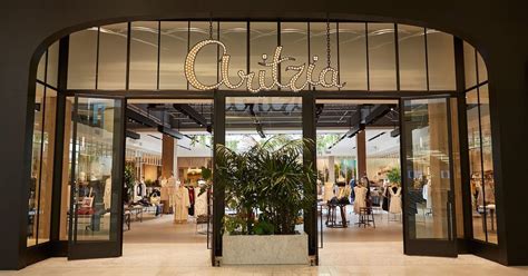 Aritzias Largest Ontario Boutique Is Opening At Yorkdale Shopping