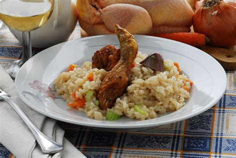 Recette de la poule au riz à la parisienne