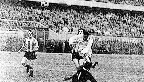 For legal issues, please contact appropriate media file owners/hosters. Perú - Eliminatorias 1970 - debut: 1-0 vs Argentina (Estadio Nacional) | Selección peruana de ...