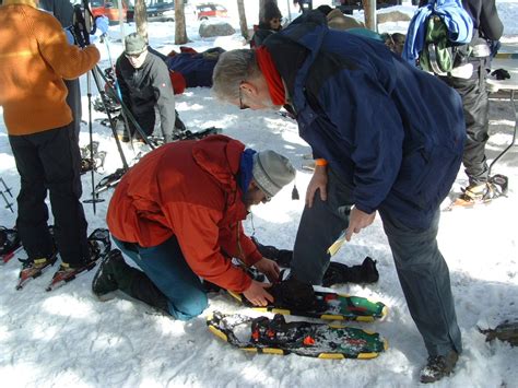 Top 10 Snowshoe Tips For First Timers Snow Shoes Snowshoeing Gear