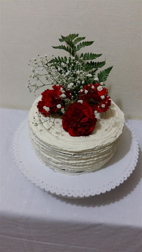 See more ideas about flowers, beautiful flowers, planting flowers. Cake with fresh flowers - cake by Iva Halacheva - CakesDecor