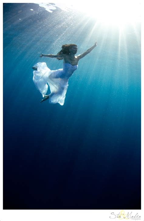Fiji Wedding Photographers Underwater Trash The Dress Chelsea And Brad