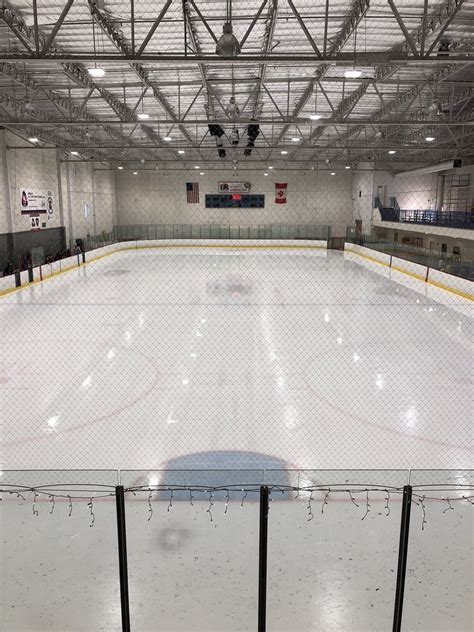 Center Ice Skating Arena 142 Photos And 107 Reviews Skating Rinks
