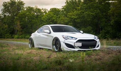 Research the hyundai genesis coupe and learn about its generations, redesigns and notable features from each individual model year. Absolutely Modern Upgraded White Hyundai Genesis Coupe ...
