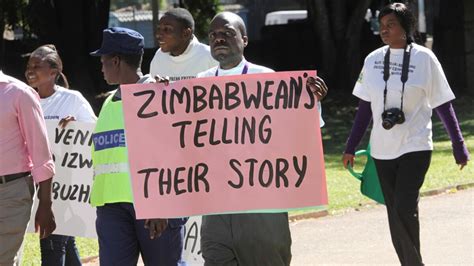 center to protect journalists urges zimbabwe to release arrested new york times correspondent
