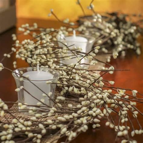 Most relevant best selling latest uploads. Cream Pip Berry Garland | Pip berry garland, Primitive decorating, Berry garland