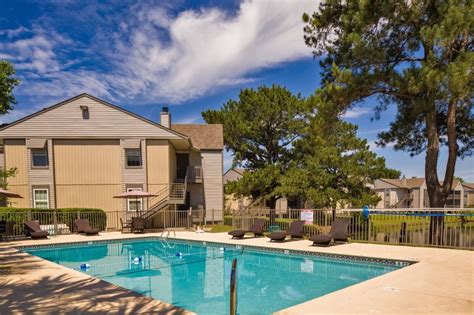 Check out our floorplan options and find the perfect fit for you. The Oaks At Lake Jackson Apartments Tallahassee, FL