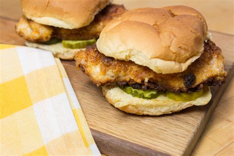 Contactless delivery and your first delivery is free! How to make a Chick-fil-A chicken sandwich at home