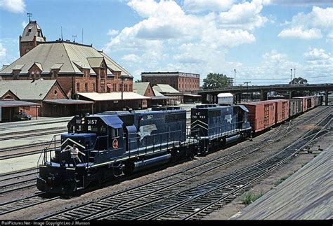 Cei 3157 Chicago And Eastern Illinois Emd Sd40 2 At Pueblo Colorado By