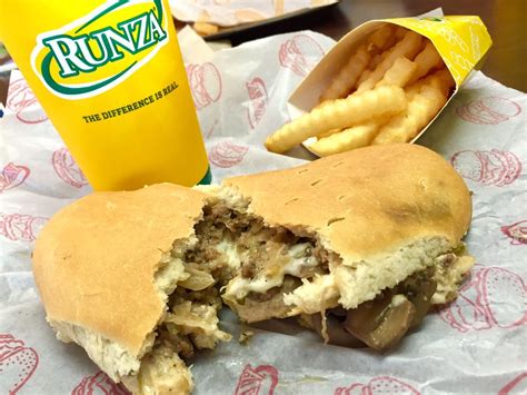 Wszystko śniadanie lunch obiad restauracje z dostawą drinki i nocne życie na wynos. Runza - Fast Food - 4610 N 27th St, Lincoln, NE ...