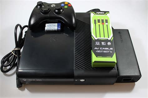 Incepeti cu o biblioteca instantanee de peste 100 de jocuri de inalta calitate, inclusiv toate noile titluri xbox game studios precum halo infinite in ziua. XBOX 360 System Console - E 250GB