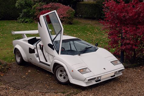 Relive The 80s With These Popular Supercars