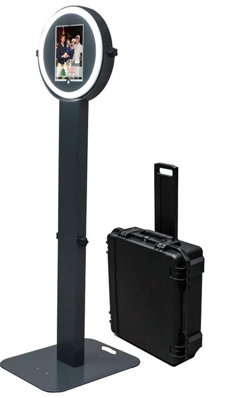 HOOTBOOTH® ILLUMIN8 IPAD PHOTO BOOTHS Photo Booth Stand, Photo Booth