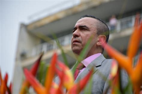 El hecho sucedió en pereira y el alcalde de la ciudad pedirá a la fiscalía una condena ejemplar para los responsables. Las palabras de alcalde de Dosquebradas en su posesión en ...