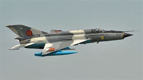 There was a bison aircraft crash final evening iaf within the western sector. SNAFU!: Indian Mig-21 shoots down a Pakistani F-16. How ...