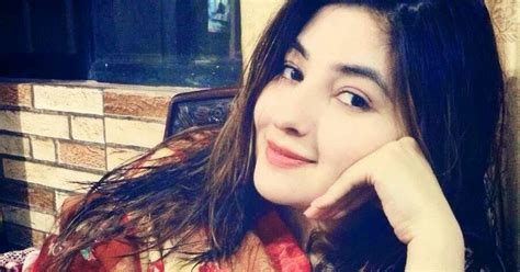 Pashto Singers Gul Panra Pashto Singer