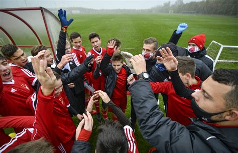 We did not find results for: DLA U14: A csapat többsége kétgólos DVSC győzelmet vár ...