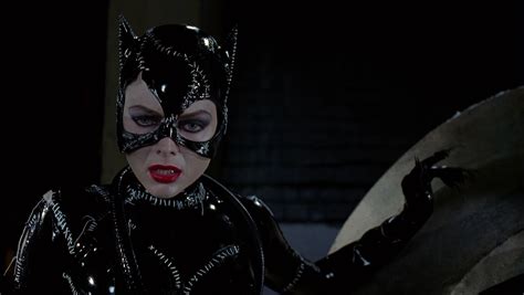 Michelle pfeiffer is an american actress and singer, known for her role as elvira hancock in scarface (1993), and selina kyle/catwoman in the movie batman returns (1992). Image - Selina Kyle-Catwoman (played by Michelle Pfeiffer ...
