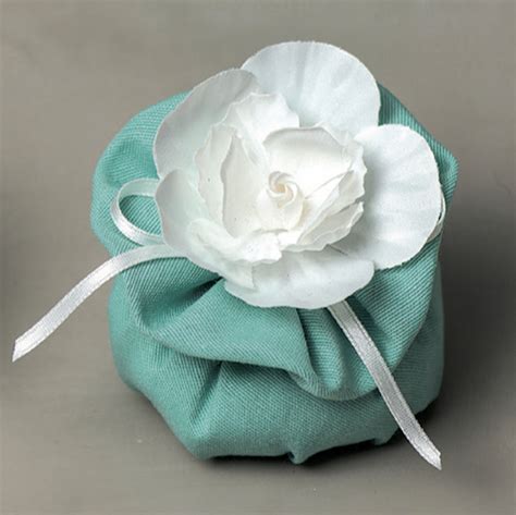 Tiffany color palette created by susie97 that consists #5cdfe5,#ffffff,#a19e9e,#0097a3,#636363 colors. Sacchetto puffetto in cotone verde tiffany c/fiore in ...