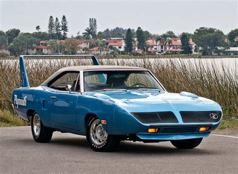 1970 Plymouth Road Runner Superbird - Amazing Classic Cars - DaftSex HD