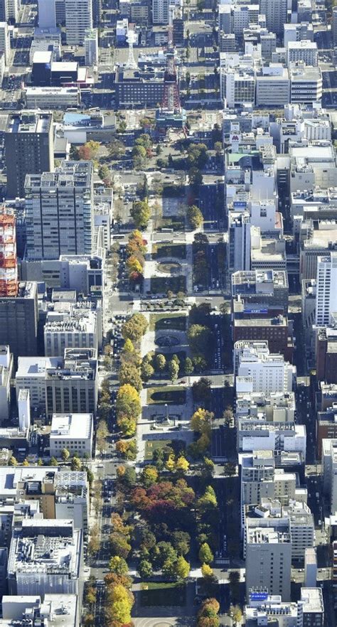 May 05, 2021 · 東京オリンピックのマラソンコースを使用したテスト大会「札幌チャレンジハーフマラソン」が5日午前、札幌市の大通公園―五輪マラソン中間点. 札幌のマラソンコース決着…42・195キロの測り方は : 東京 ...