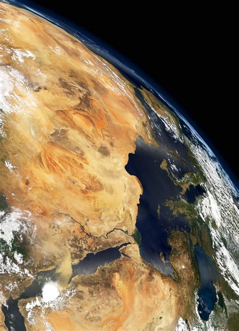 Discover more posts about the cat from outer space. GeoPicture of the week: Africa from outer space