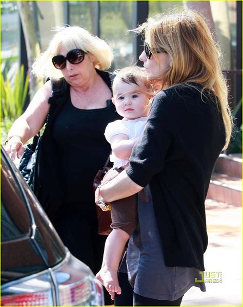 Sarah Michelle Gellar Out With Mom And Charlotte Photo 2460894