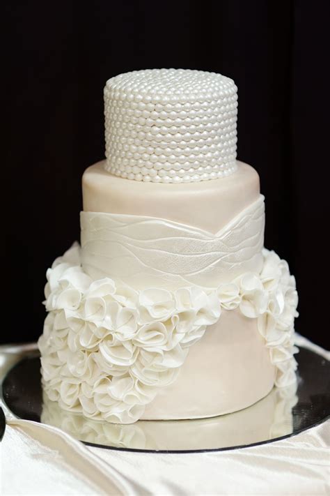 Bake Your Own Wedding Cake From Scratch With These Great Recipes