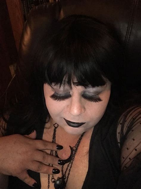 Pin By Diane LeQueen On My Newer Goth Look Goth Look Halloween Face