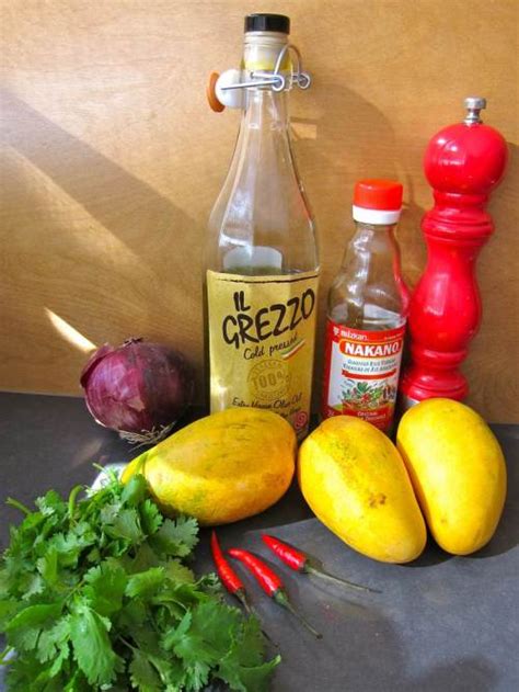 With a total time of only 10 minutes, you'll have a delicious dish ready before you know it. Mango Cilantro Red Onion Salad - jittery cook