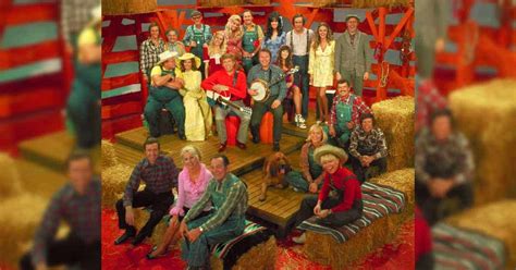 Wondering What Happened To Hee Haw Cast Heres What We Found Out