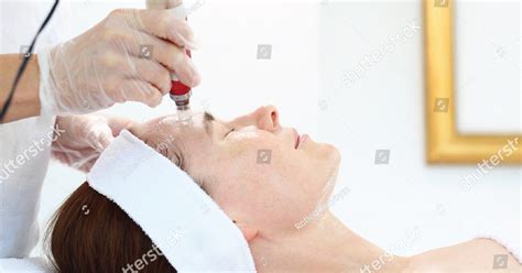 Collagen Induction Therapy H2 Clinic