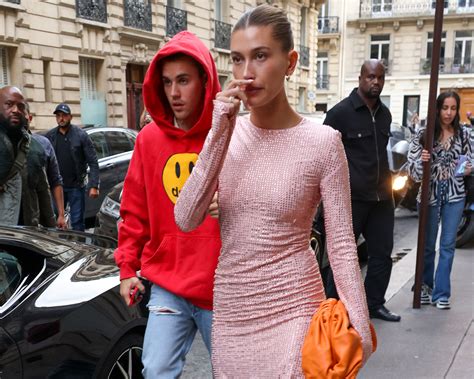 Hailey Biebers Wears Top To Toe Lilac And Many Bottega Veneta Pouches In Paris