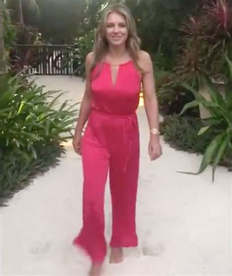 Elizabeth Hurley Instagram Actress 52 Flaunts Peachy Bottom As She